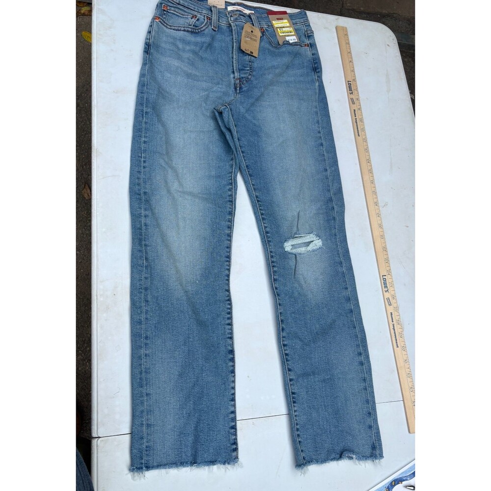 Levi's Women's Wedgie High Rise Straight Fit Jeans in Blue Size 27x28 NWT